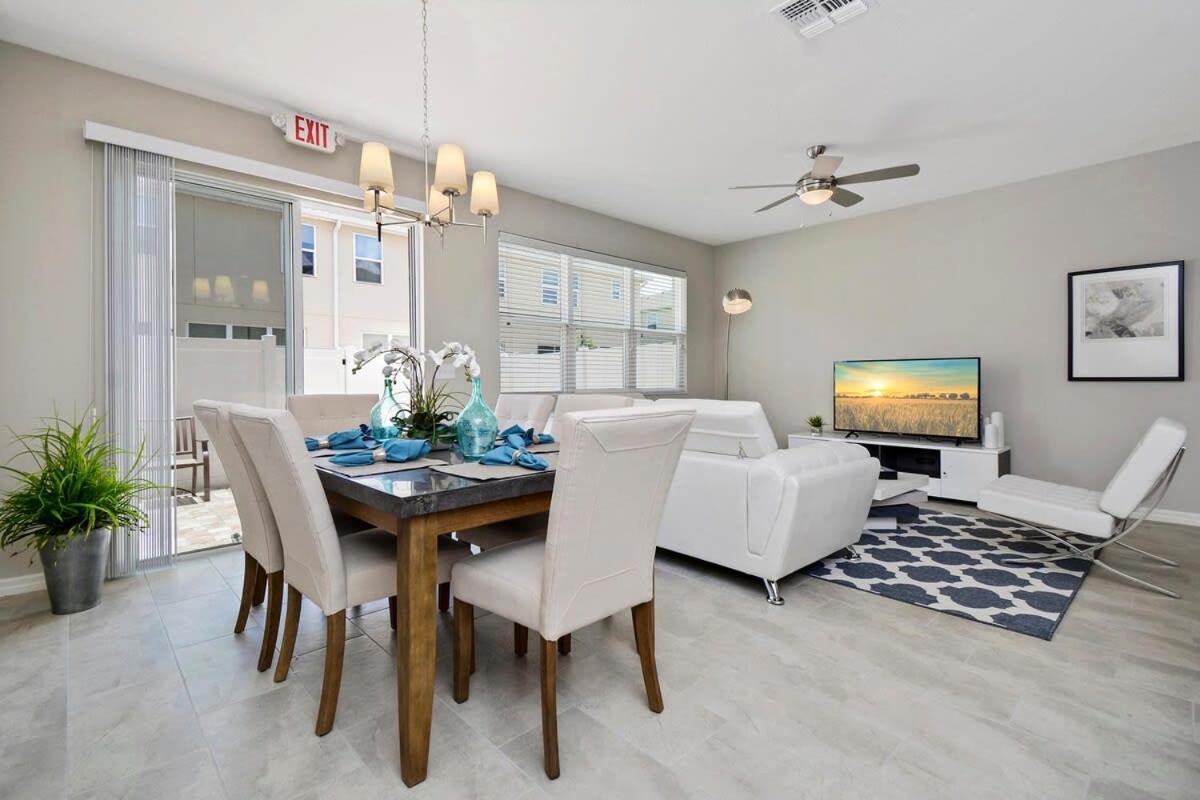 Stunning 4 Bd W/ Gameroom Close To Disney 5110K كيسيمي المظهر الخارجي الصورة