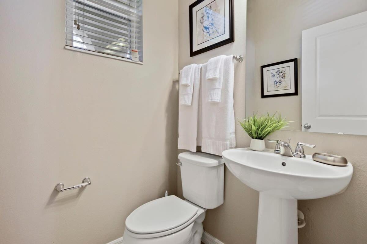 Stunning 4 Bd W/ Gameroom Close To Disney 5110K كيسيمي المظهر الخارجي الصورة