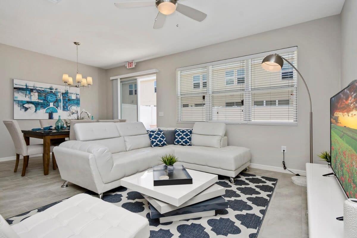 Stunning 4 Bd W/ Gameroom Close To Disney 5110K كيسيمي المظهر الخارجي الصورة